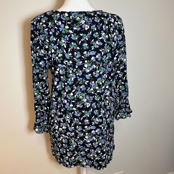 J Jill Women Top Blouse Sz S Blue Floral Wearever Smocked Tunic Stretch Ruffled - Picture 4 of 9